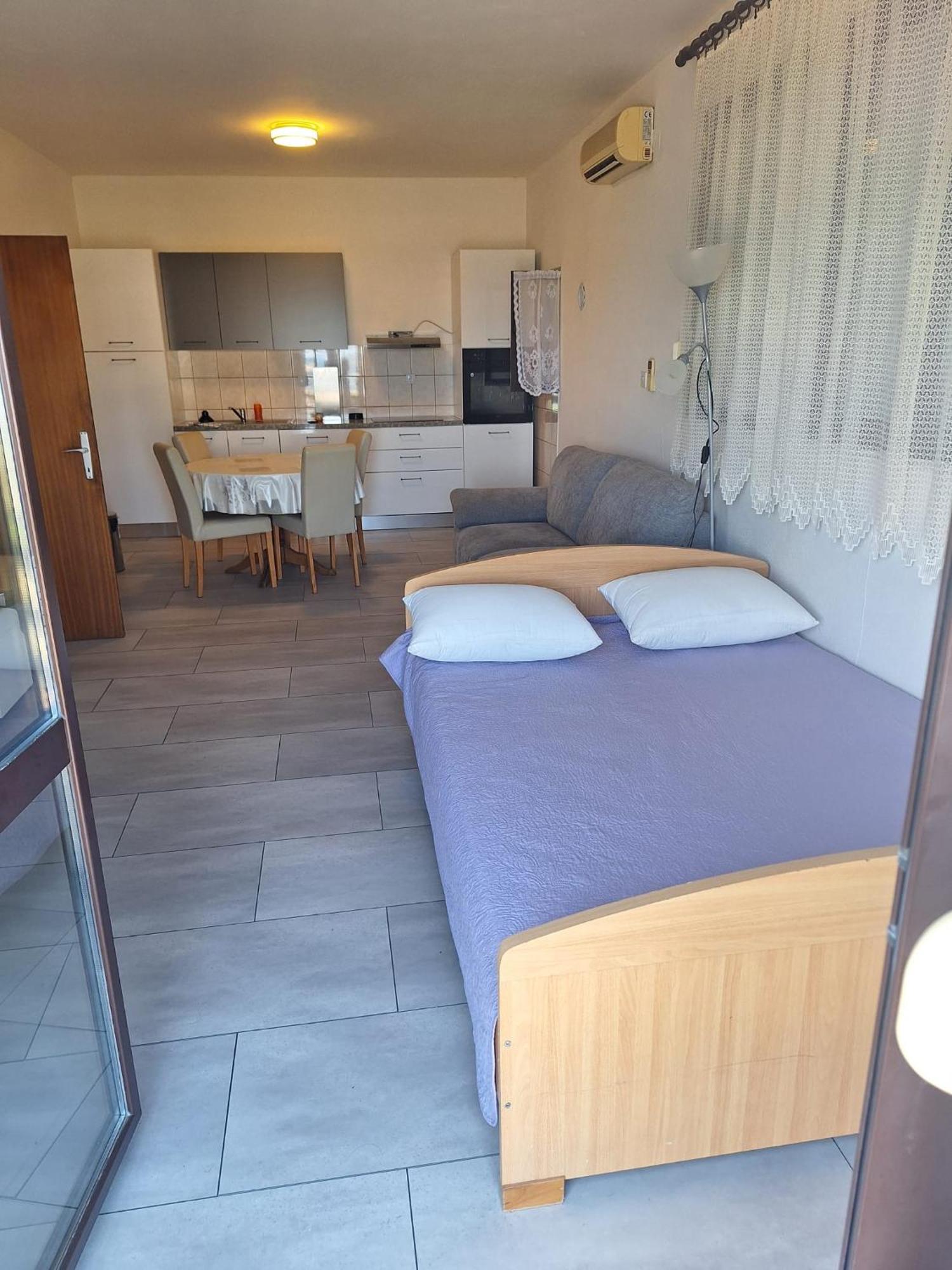 Apartmani Marija Pašman Habitación foto